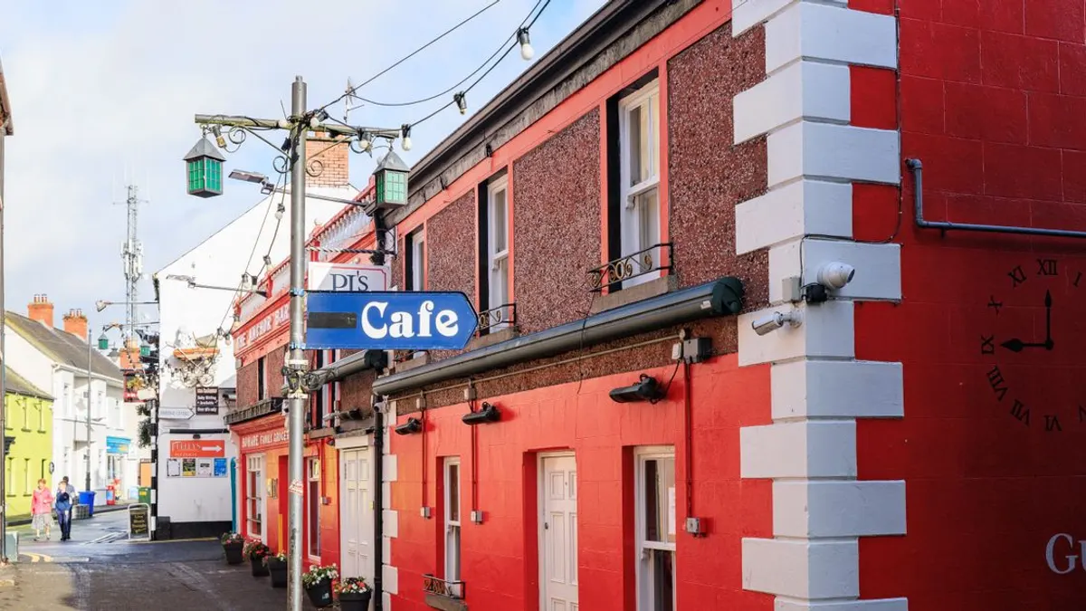 Where to Stay in Waterford: Neighbourhood Guide & Best Areas