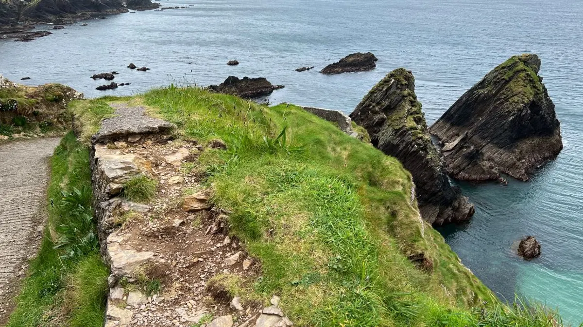 The Dingle Peninsula: Drive & Stay